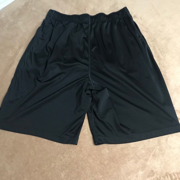 Mens Nike Dry Fit Athletic Shorts Black Size Large - Picture 3 of 6